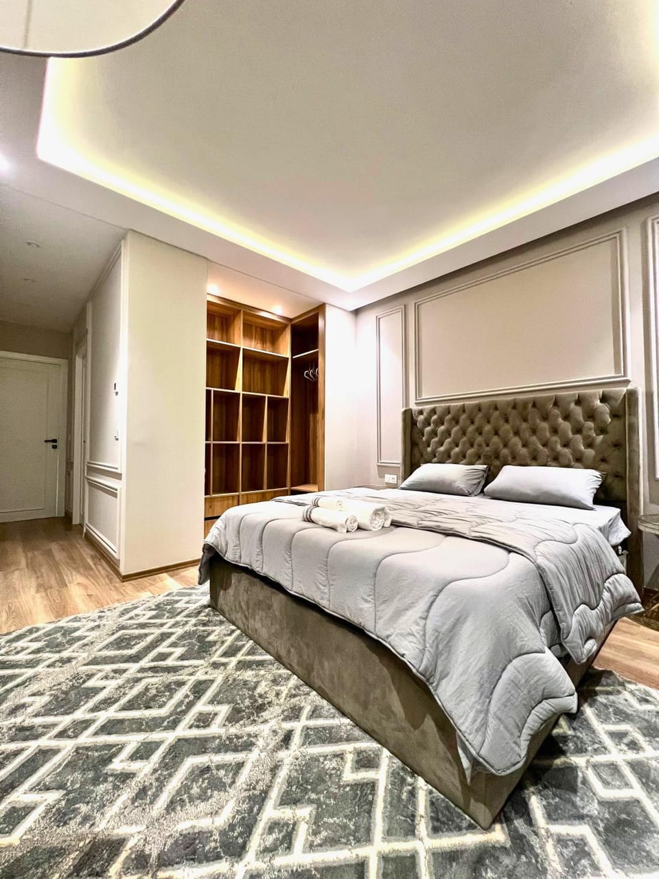 Bed, Photo of the whole room, Bedroom, wardrobe