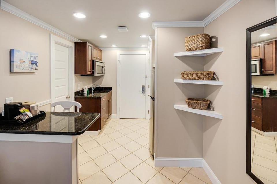 Quintessential Beach Retreat 2nd Flr Apartment in South Carolina