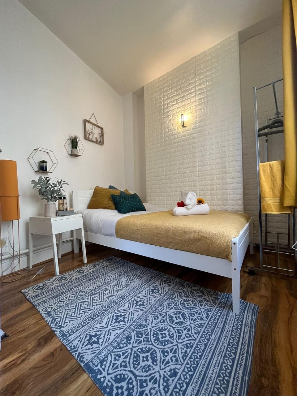 Room in Oxford Street Vacation rental in City of Westminster