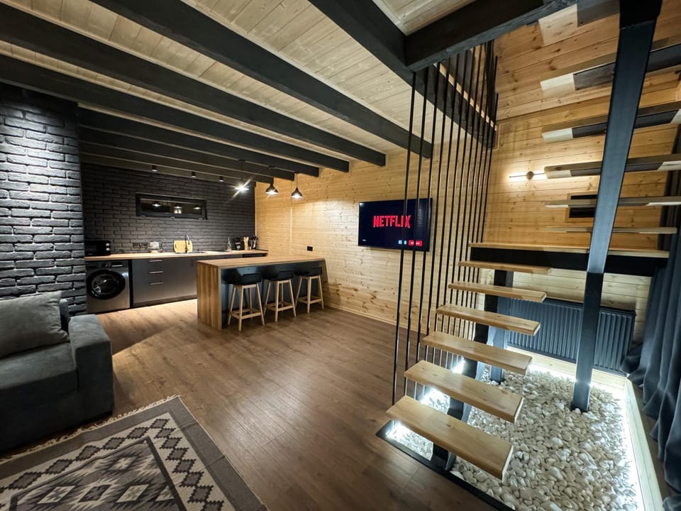 Communal lounge/ TV room, Living room, Seating area