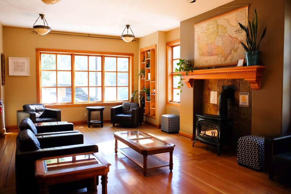 Communal lounge/ TV room, Living room, Lounge or bar, Seating area