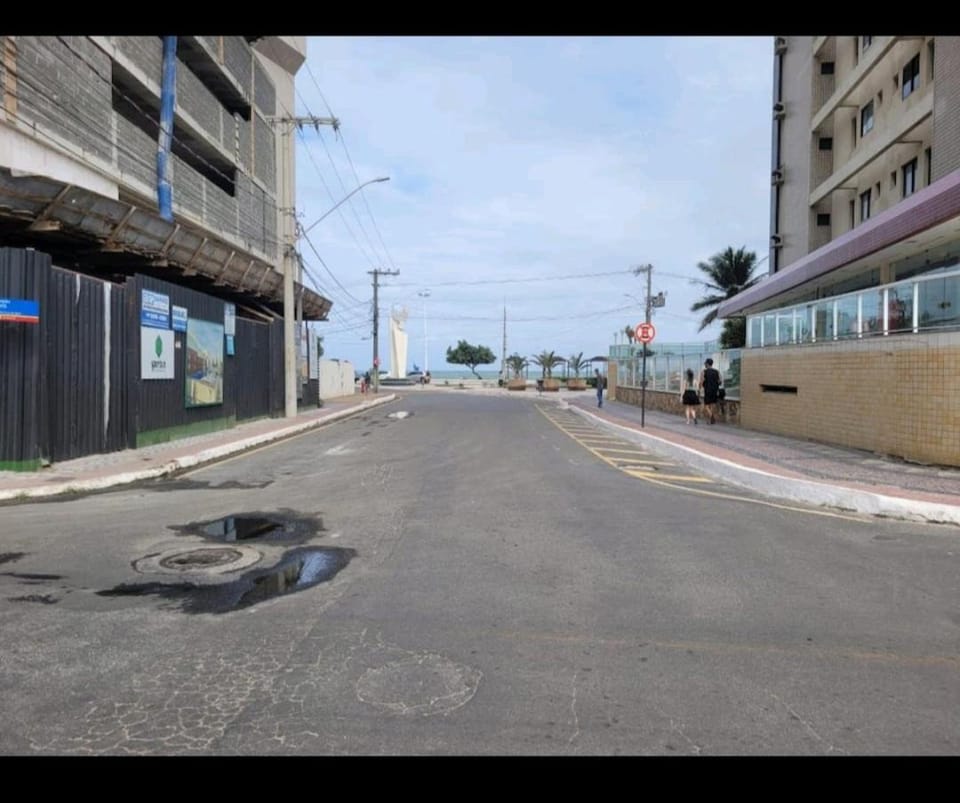 Beach, Street view, Location