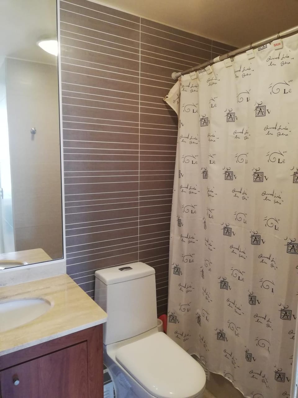Shower, towels