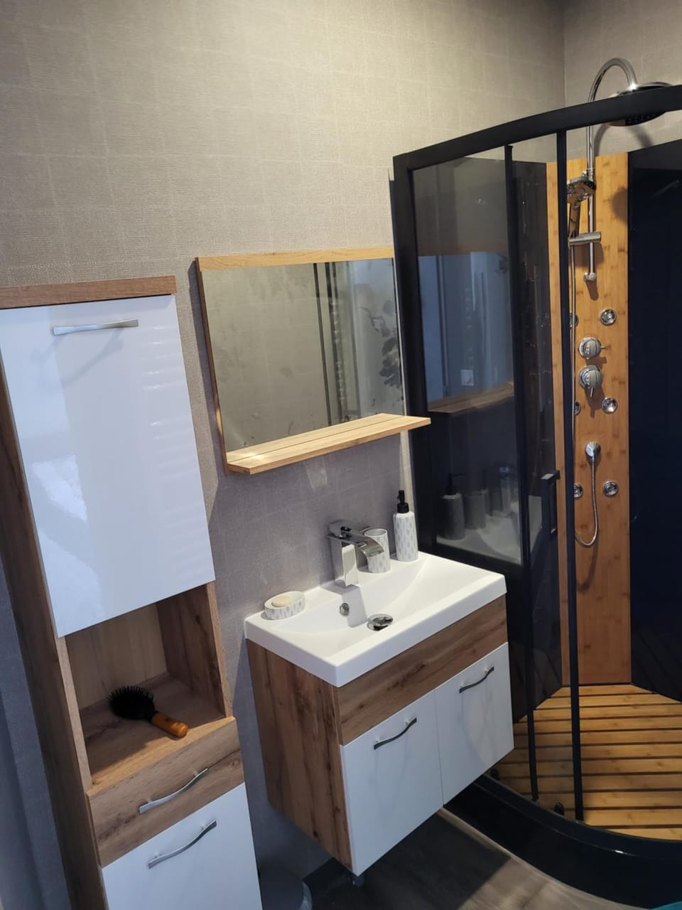 BONHEUR Apartment in Nouvelle-Aquitaine