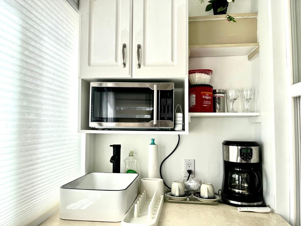 Coffee/tea facilities, Kitchen or kitchenette, toaster