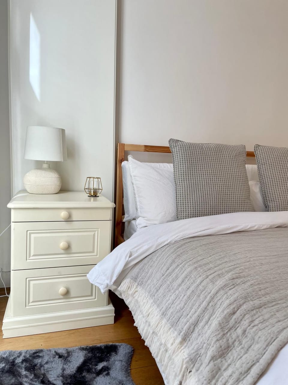 Spitalfields Market Garden Flat Apartment in London Borough of Hackney