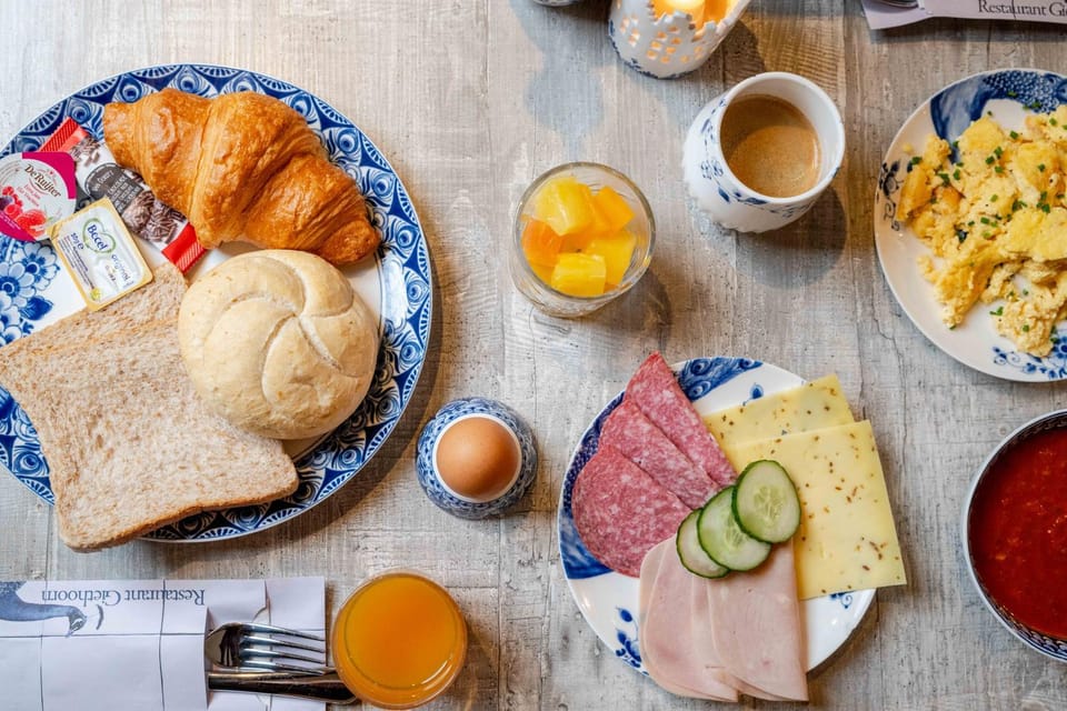 Buffet breakfast