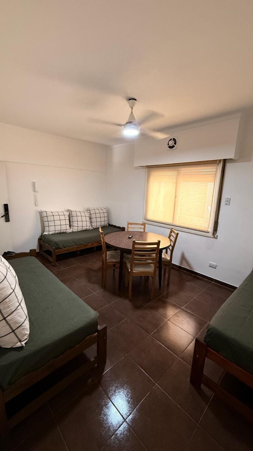 Bed, Dining area