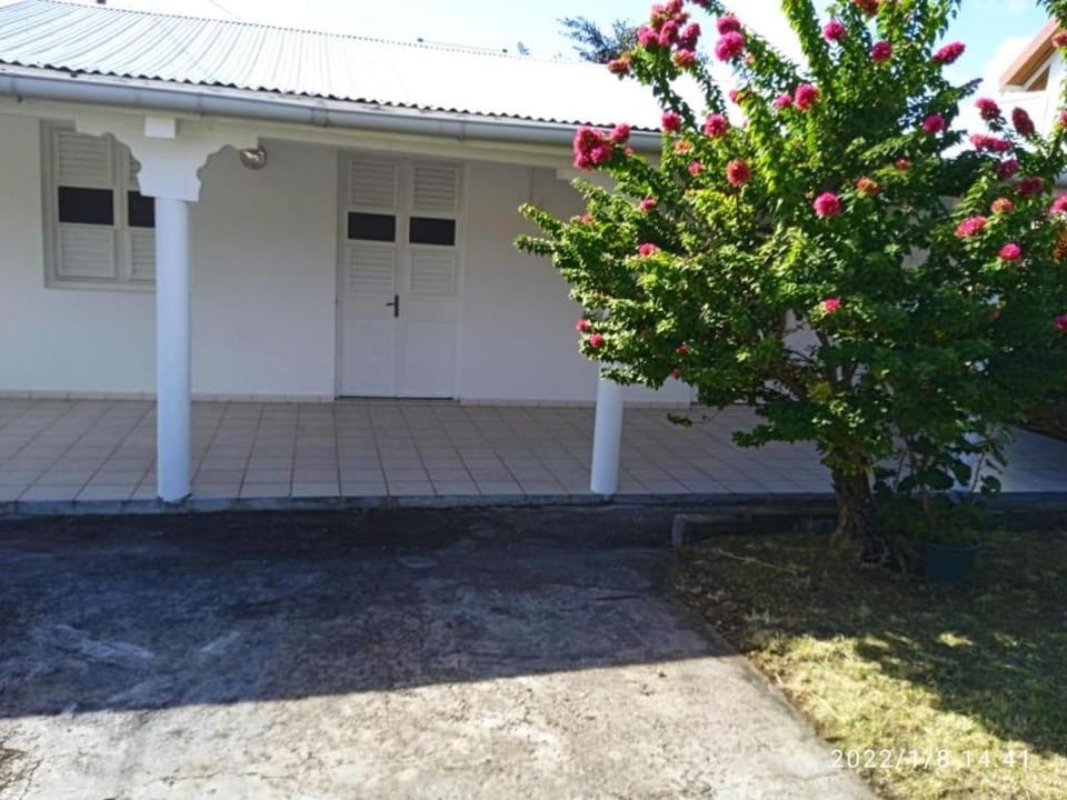 Cloison du BONHEUR House in Martinique
