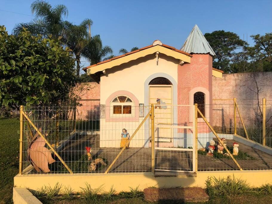 Children play ground, Kids's club