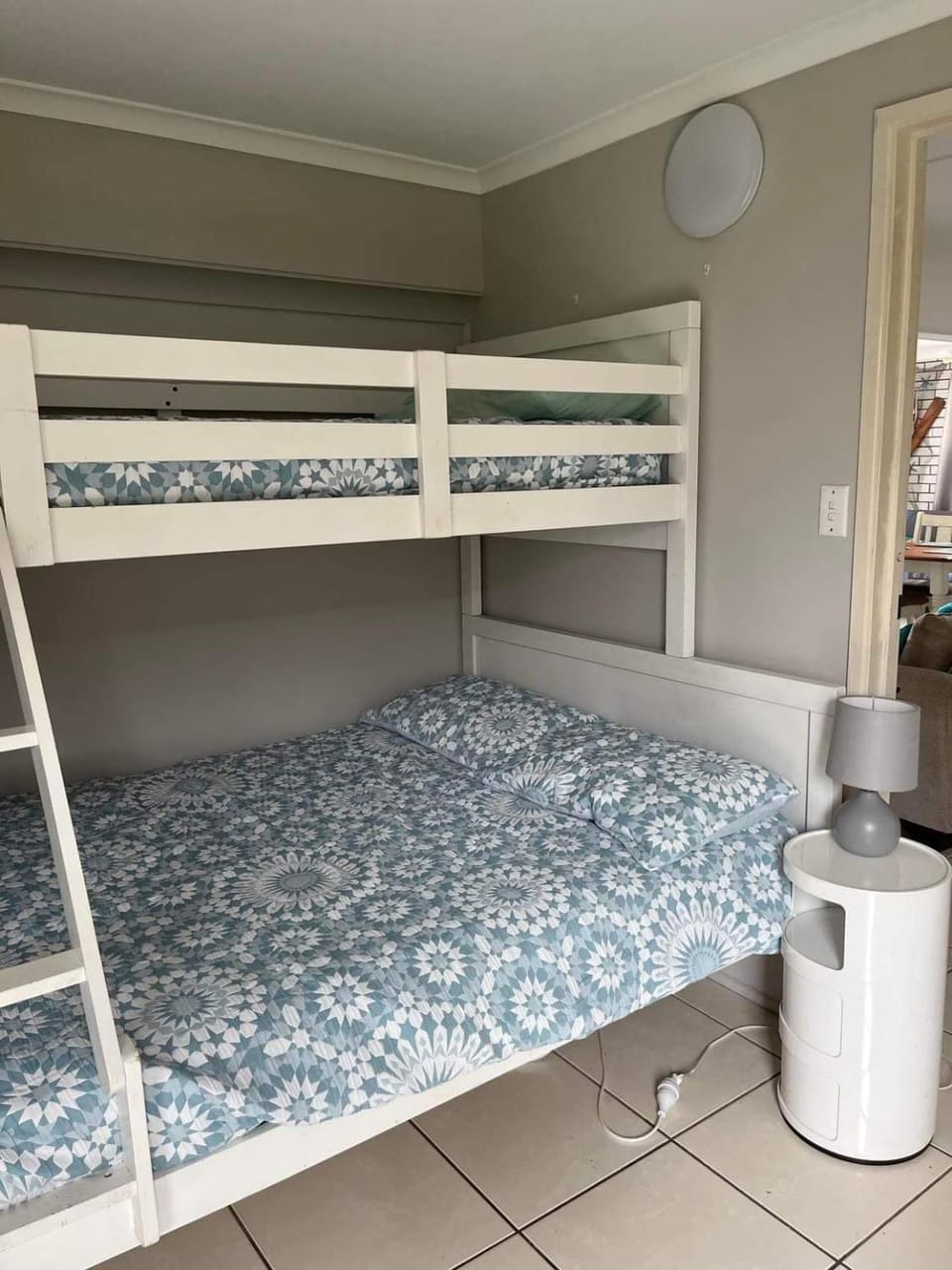 Bed, Bedroom, bunk bed