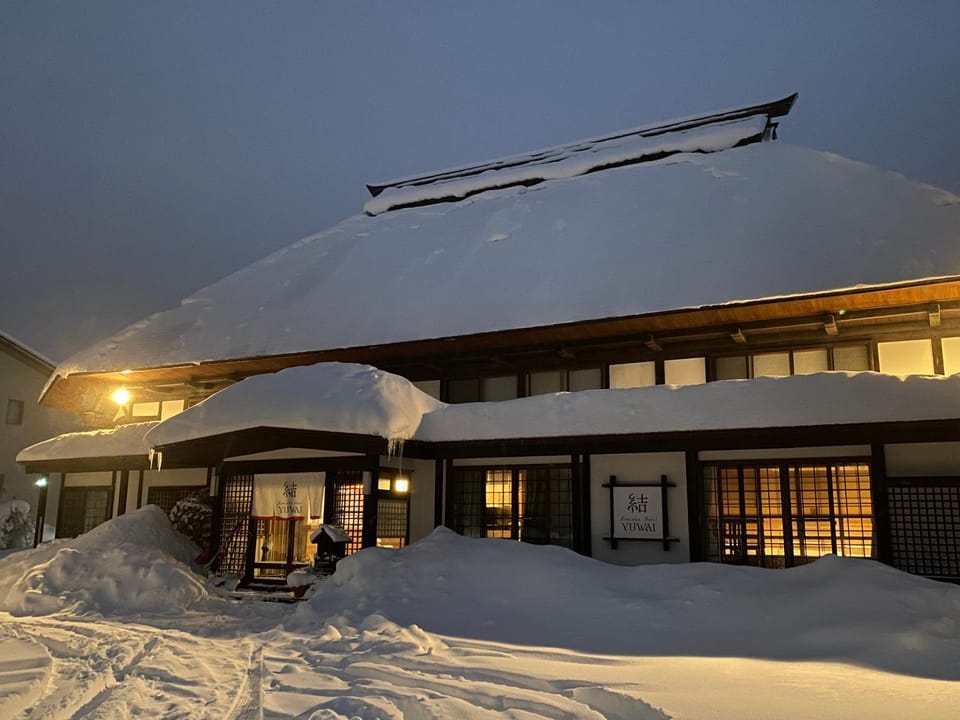 Property building, Facade/entrance, Winter