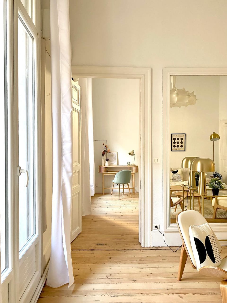 Living room, Seating area, Bedroom