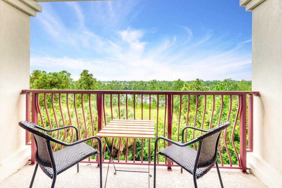 Natural landscape, View (from property/room), Balcony/Terrace