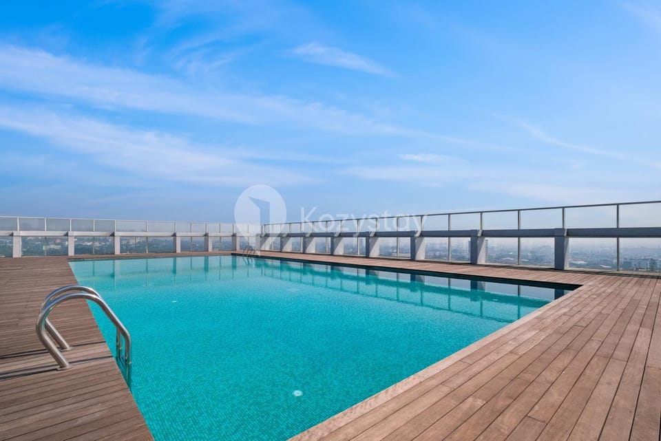 Swimming pool, Swimming pool