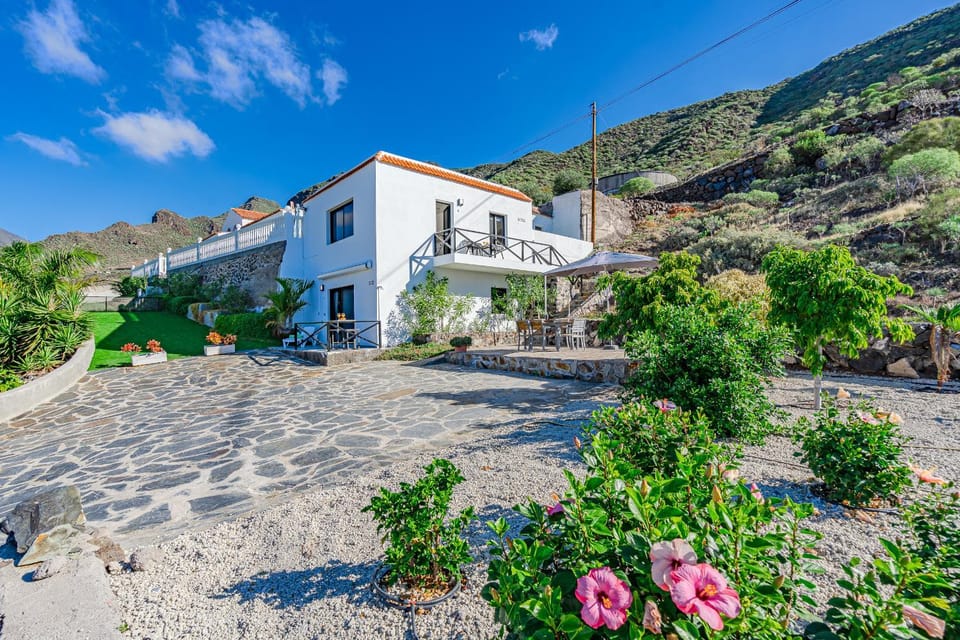 My Pride Sea View Apartment - Adults Only Apartment in Canary Islands