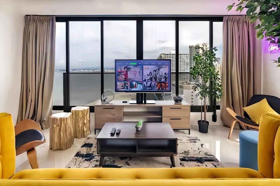 TV and multimedia, Living room, Seating area