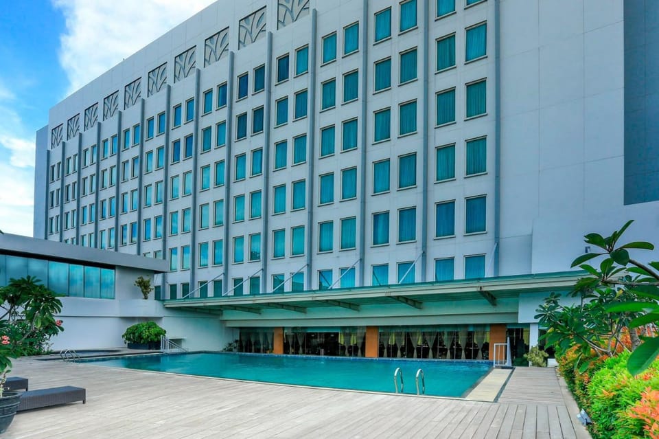 Five Premiere Hotel Hotel in Indonesia