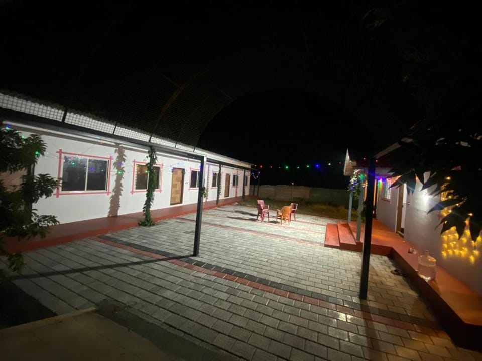 RASHI Homestay & Service apartment Vacation rental in Chikmagalur