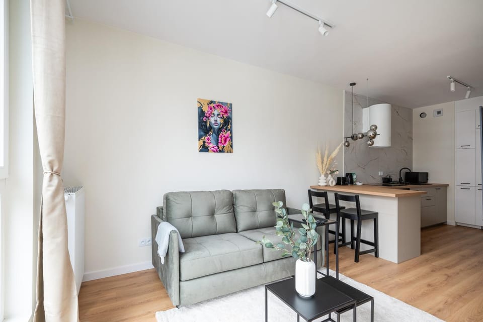 Kitchen or kitchenette, Living room, Seating area, Dining area, minibar, pet friendly, stove