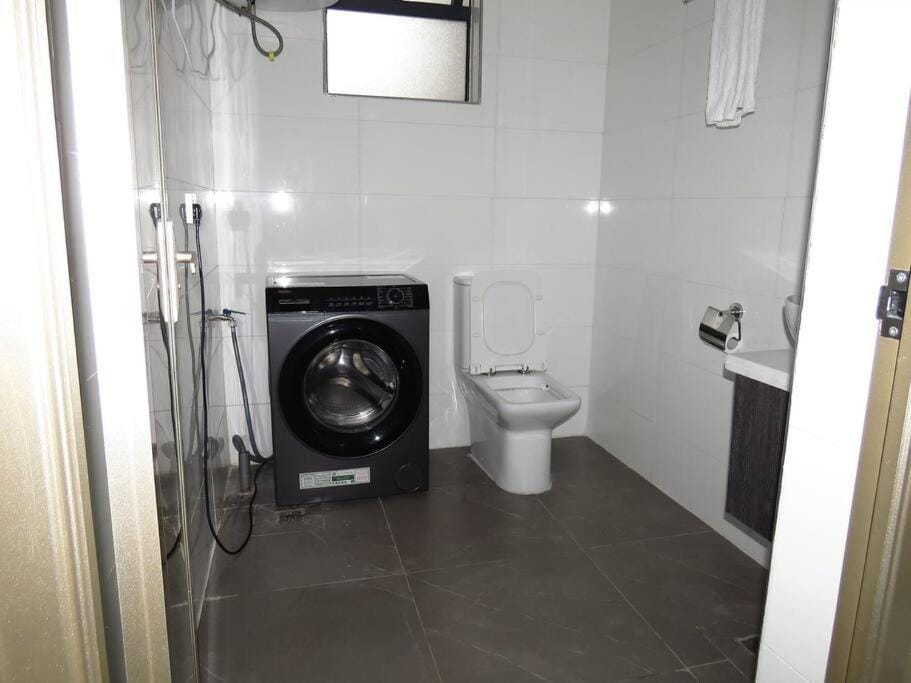 Spacious 3 Bed Apartment-Gym Pool and Rooftop View-Airport Pick Available At a Fee Apartment in Nairobi