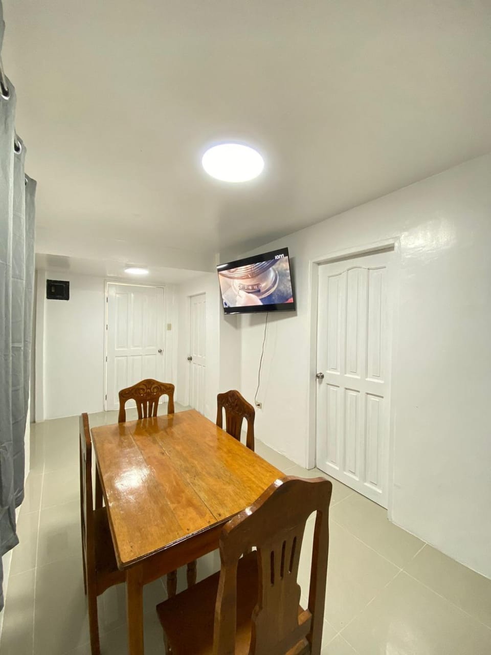Casa Luna 2 Bedroom House Bed and Breakfast in General Luna
