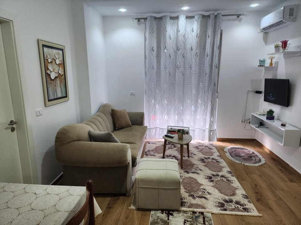 Properhome Saranda Apartment in Sarandë
