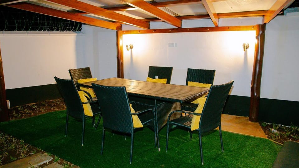 Balcony/Terrace, Seating area, Dining area