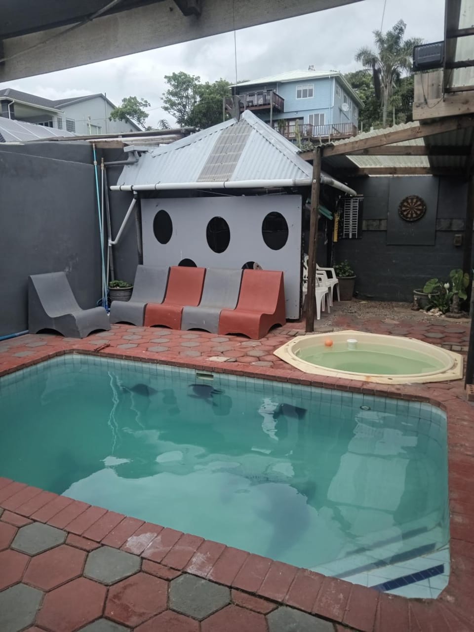 Swimming pool
