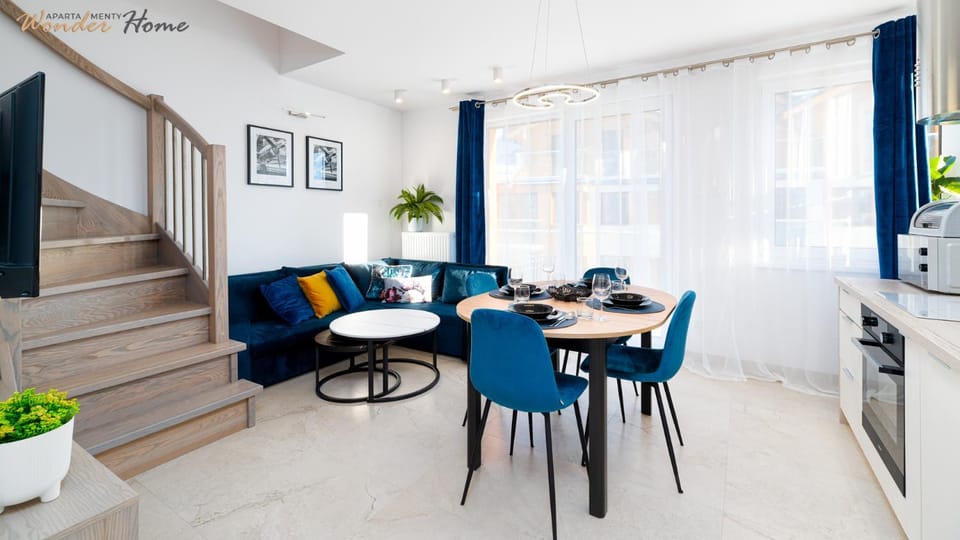 TV and multimedia, Kitchen or kitchenette, Living room, Seating area, Dining area, minibar