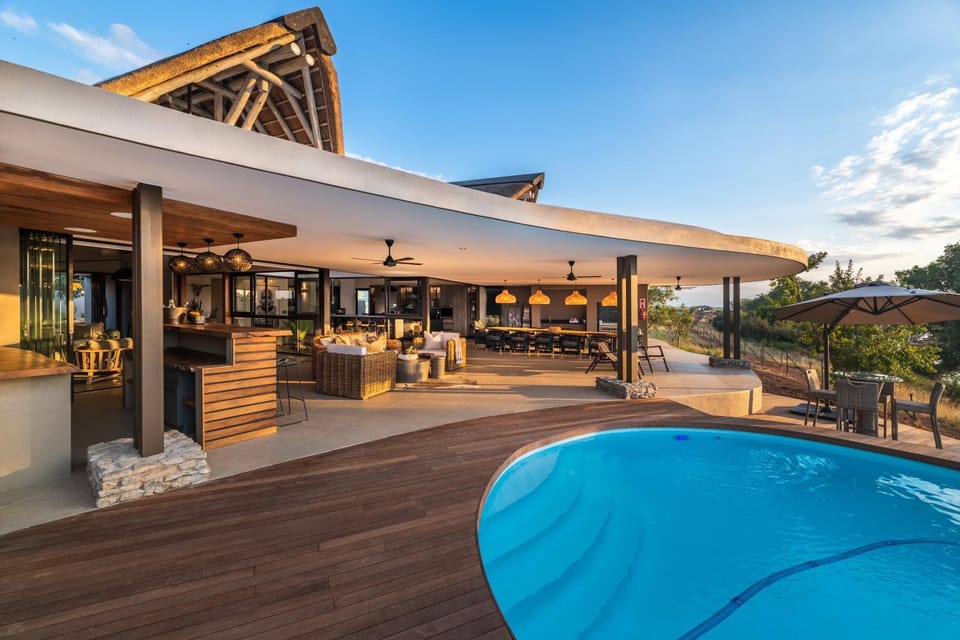 Patio, Swimming pool