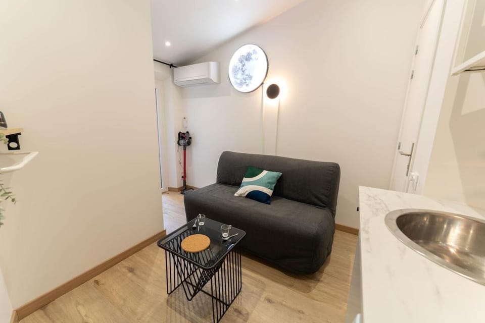 AG 4 Calif 4 galaxie Apartment in Nice