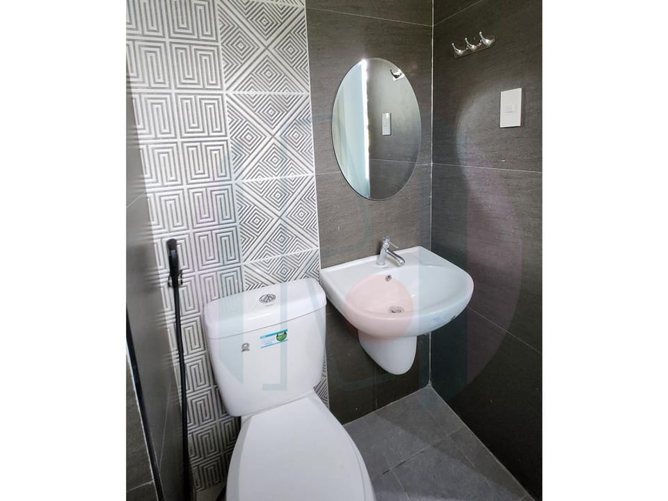 Shower, Toilet, Bathroom, bidet