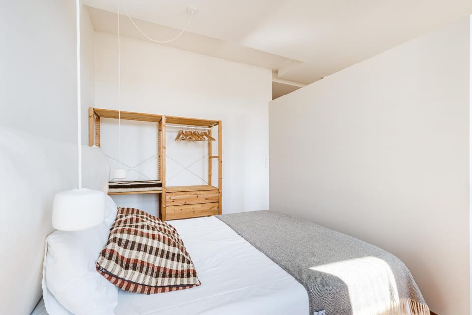 Bed, Photo of the whole room, Bedroom, wardrobe