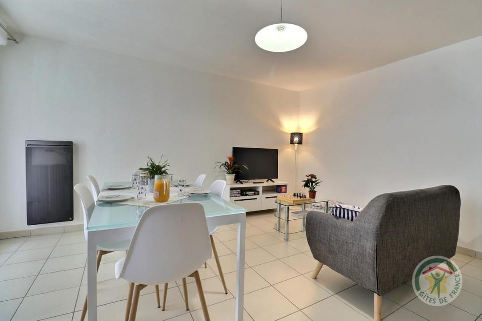 Le balcon de sévigné Apartment in Brittany