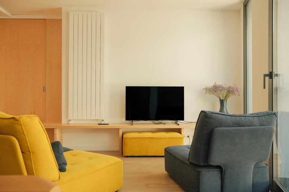 TV and multimedia, Living room, Seating area