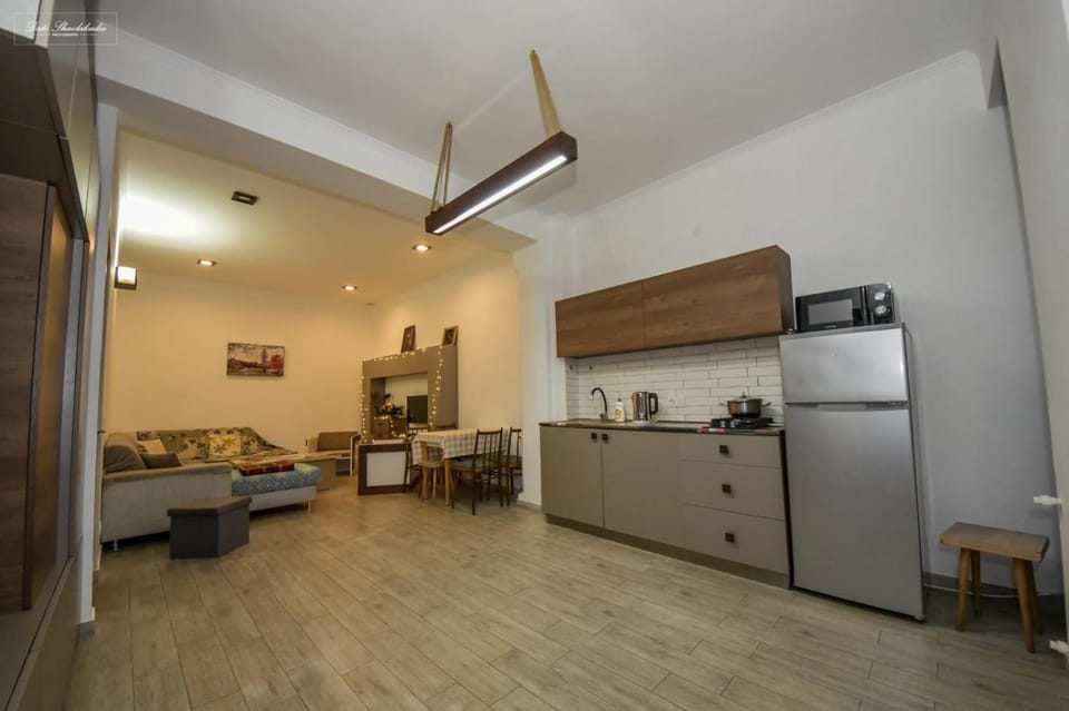 Kitchen or kitchenette, Living room, Photo of the whole room, Seating area
