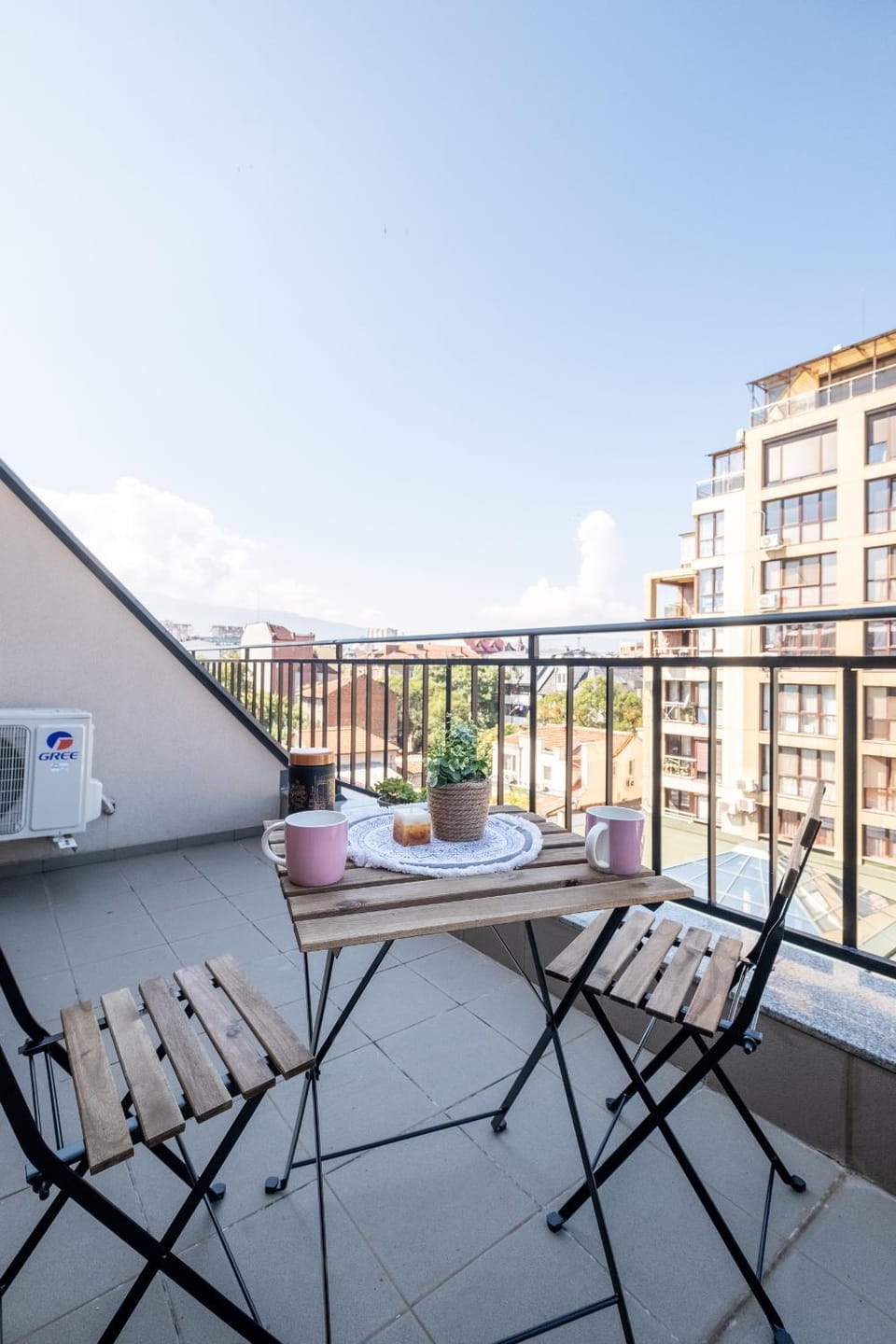 View (from property/room), Balcony/Terrace, Seating area