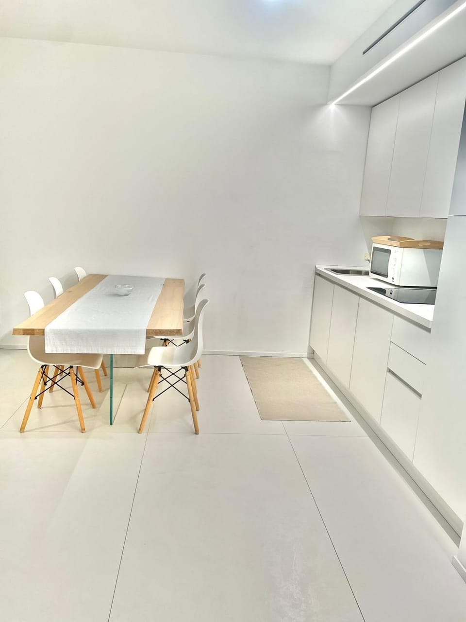 Kitchen or kitchenette, Dining area, pet friendly, stove