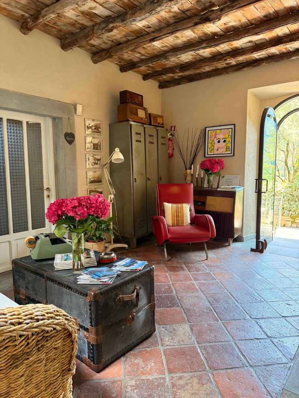 Seating area