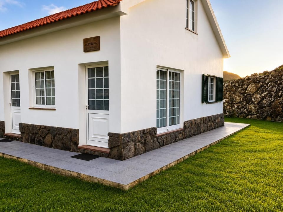 Property building, Garden view