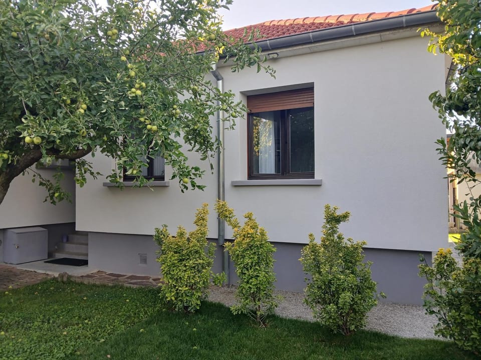 Gîte doux repos en campagne 10 min Colmar Apartment in Colmar