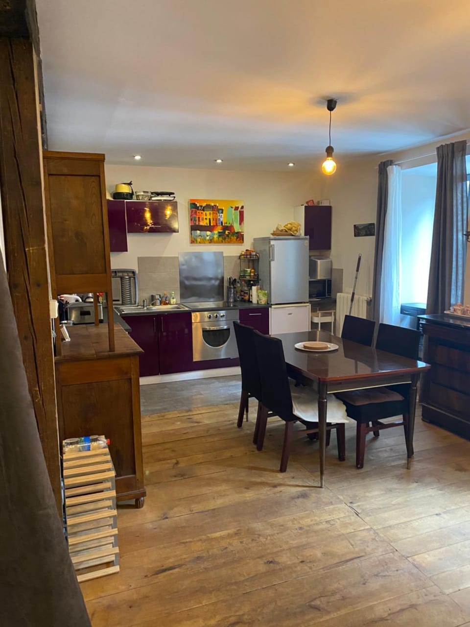 Kitchen or kitchenette, Dining area, minibar