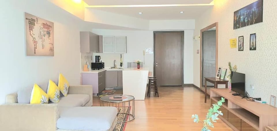 Regalia Suites with Infinity Pool KLCC by Staycation Homes Apartment in Federal Territory of Kuala Lumpur