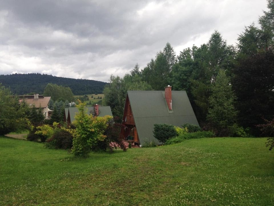 Domki pod Kiczerą w Baligrodzie, Bieszczady House in Slovakia