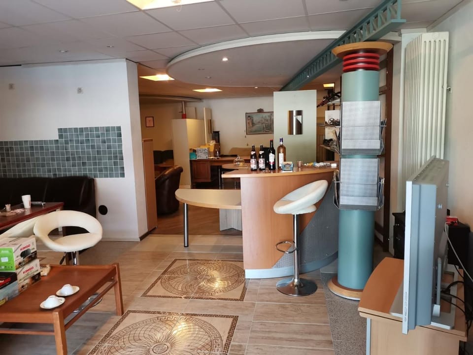 Property building, Lobby or reception
