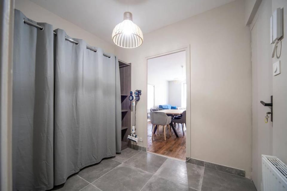 Appartement centre-ville 6 personnes Apartment in Bourgogne-Franche-Comté