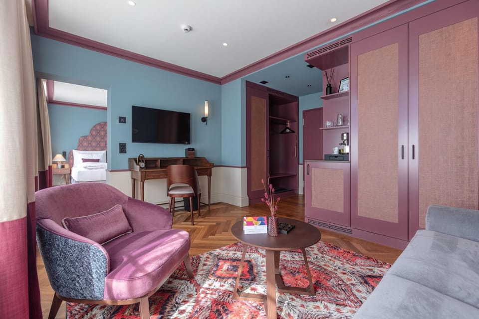 Living room, wardrobe