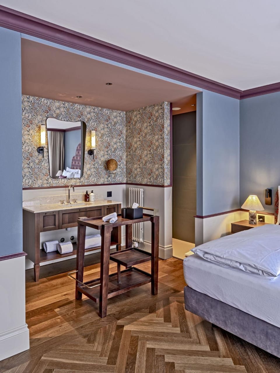 Bed, Bathroom, Bedroom