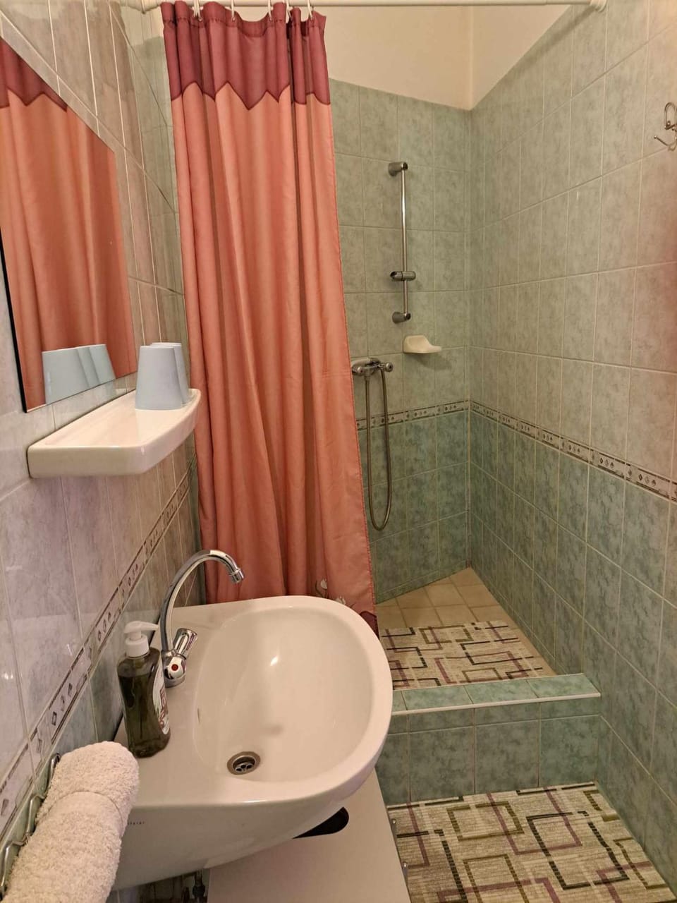 Shower, Bathroom